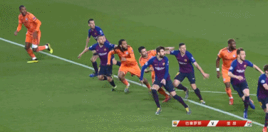 梅西壁纸2018 欧冠:梅西2射2传库鸟皮克破门,巴萨5-1里昂.-17.gif