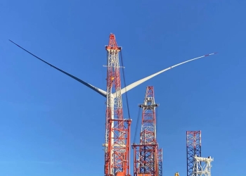 出售2023年造1200吨自升式海上风电安装平台 广东 深圳市