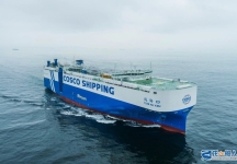 广船国际2艘新船同日出海试航