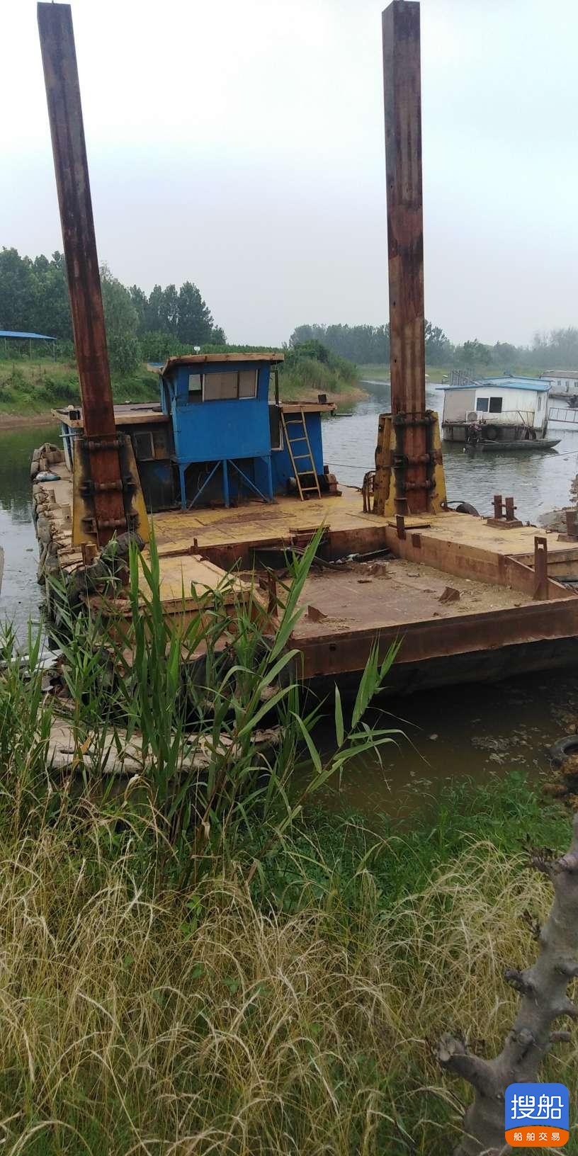 定桩挖泥船出卖 江苏 缓州市-2.jpg