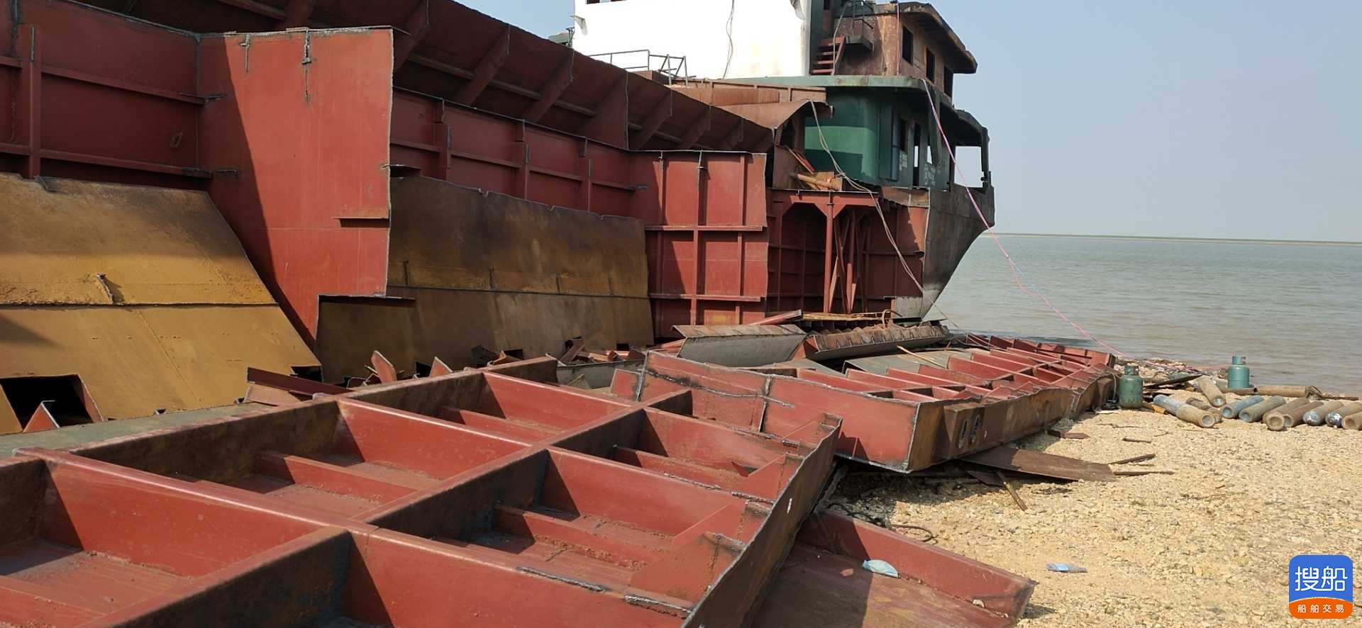 兴旧船泊 湖北 岳阳市-2.jpg