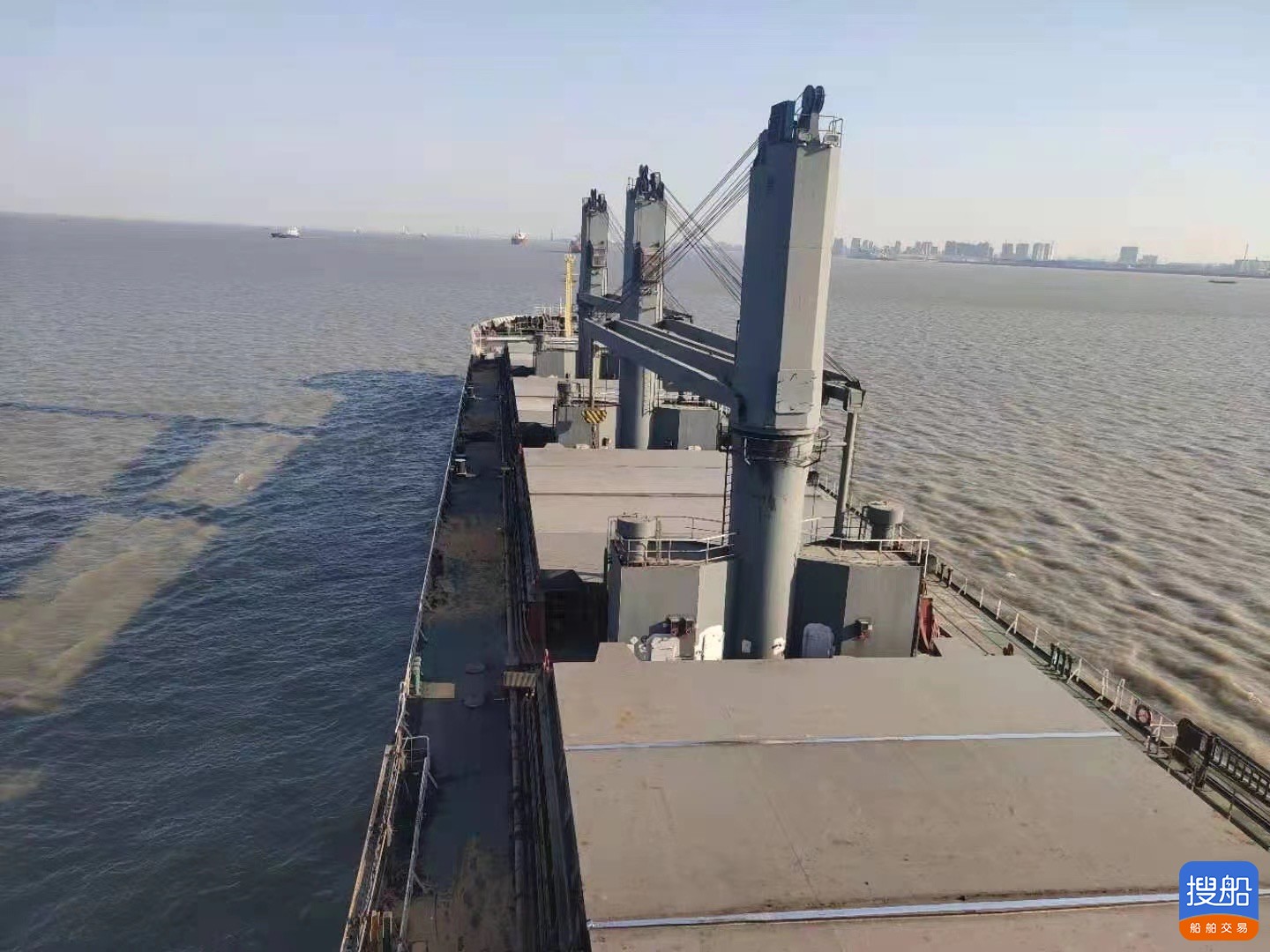 出卖近海航路2010年8月制27000吨集货船  喷鼻港-2.jpg