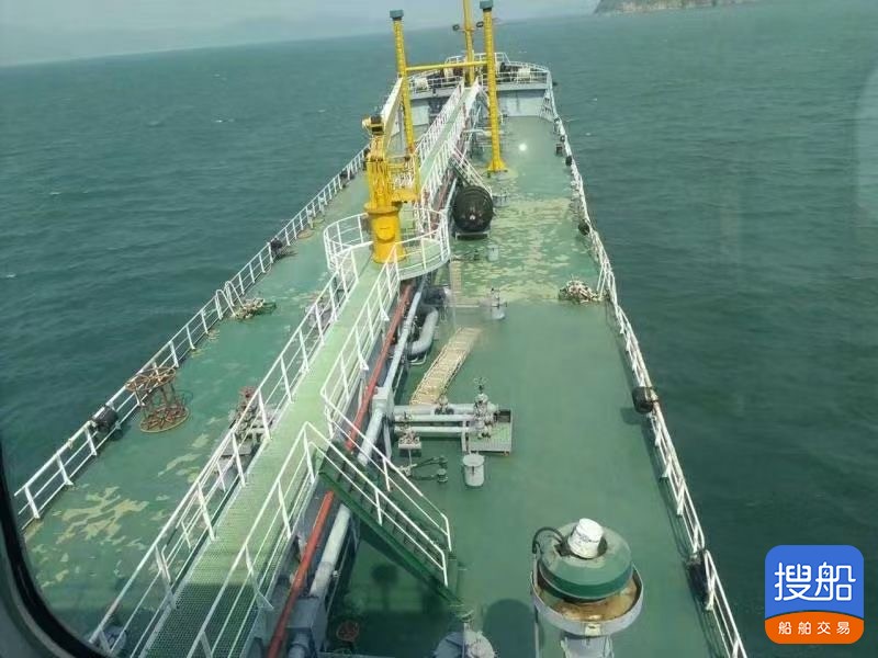 出卖14000吨油船  喷鼻港-2.jpg