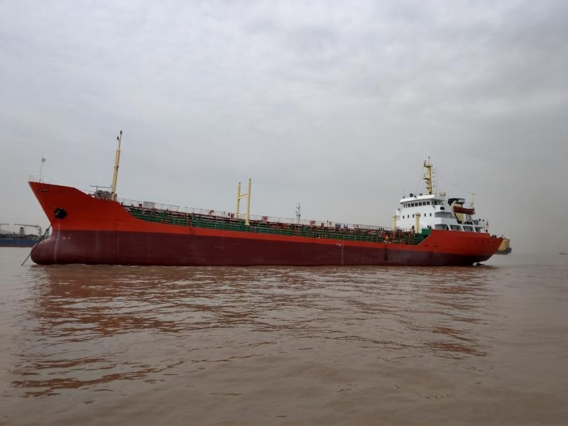 出卖2006年制作3800载重吨无运力油船 江苏 北通市-2.png
