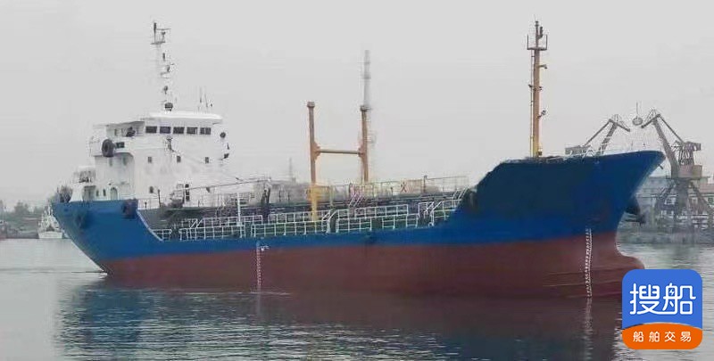 出卖15000吨油船  喷鼻港-2.jpg