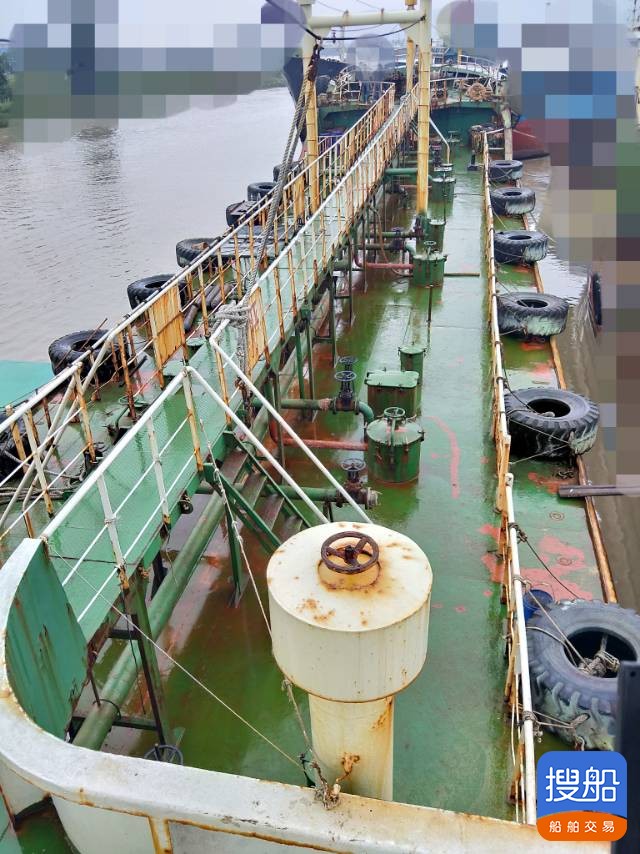 出卖:1000吨正轨油船两条 祸建 宁德市-4.jpg