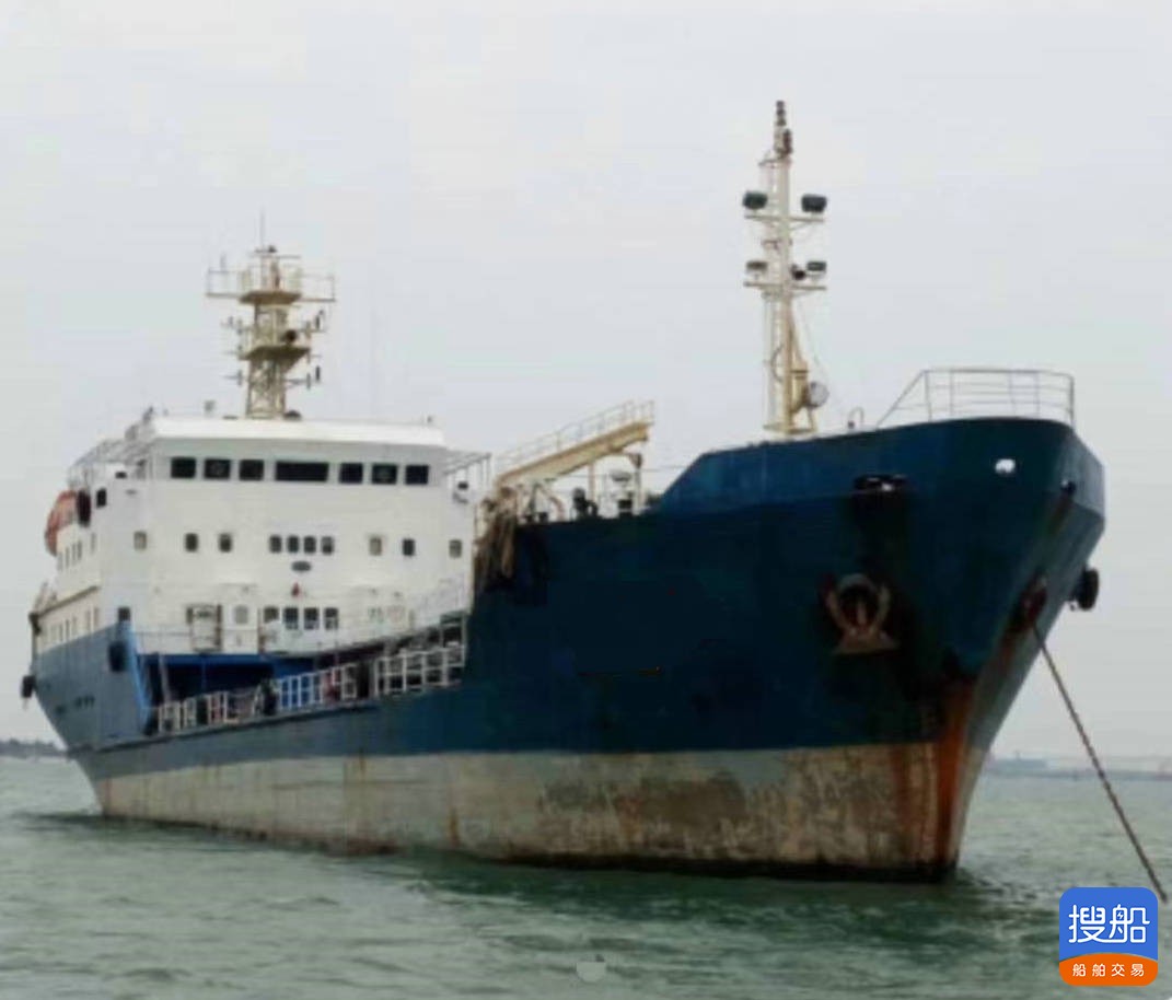 卖：2006年远洋2426T三级油船 山东 潍坊市-2.jpg