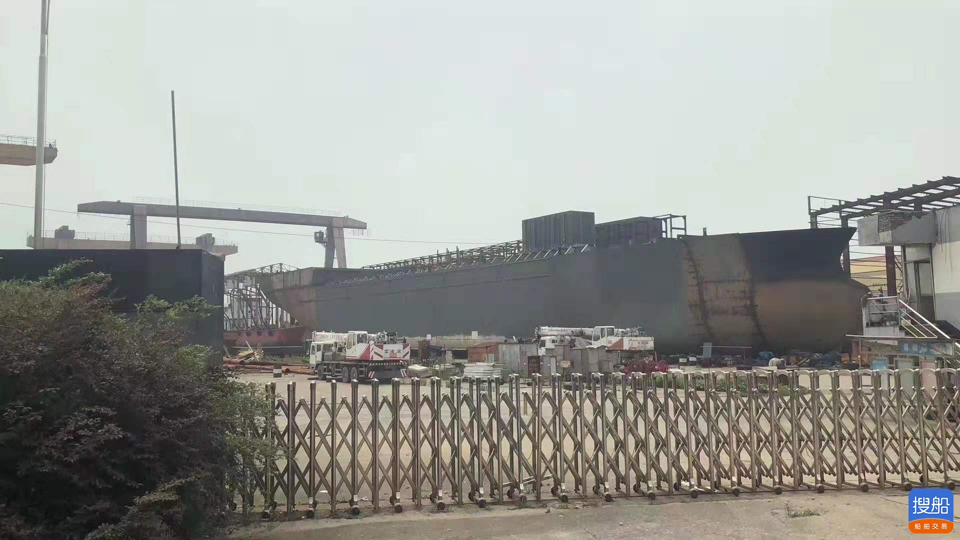 出卖2012年开建7500吨油化船的船壳 广东 深圳市-2.jpg