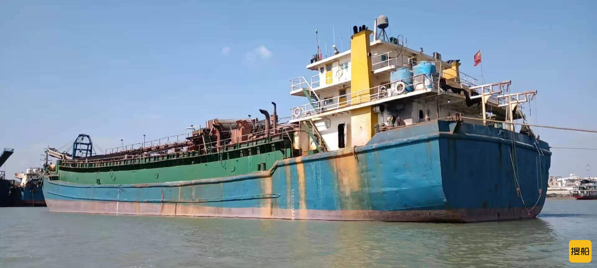 内乱河自吸自卸沙船 山东 青岛市-2.jpg
