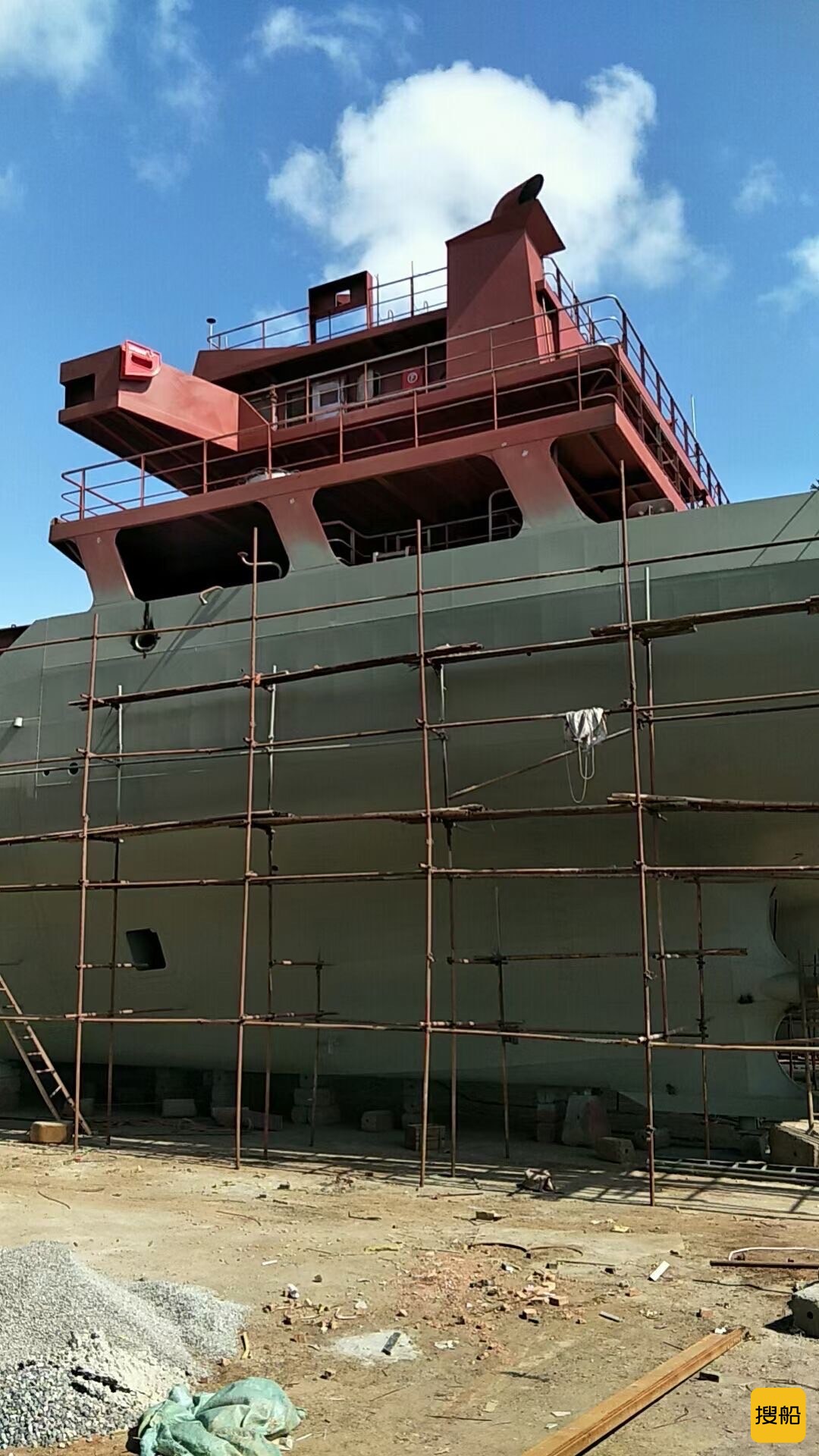 出卖1200马力拔锚挺  喷鼻港-2.jpg