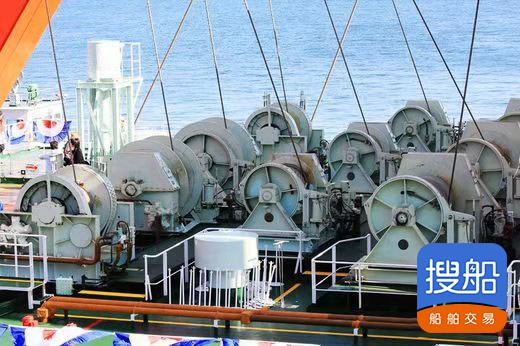 出卖2010年制4000吨内地起重船 广东 深圳市-3.jpg