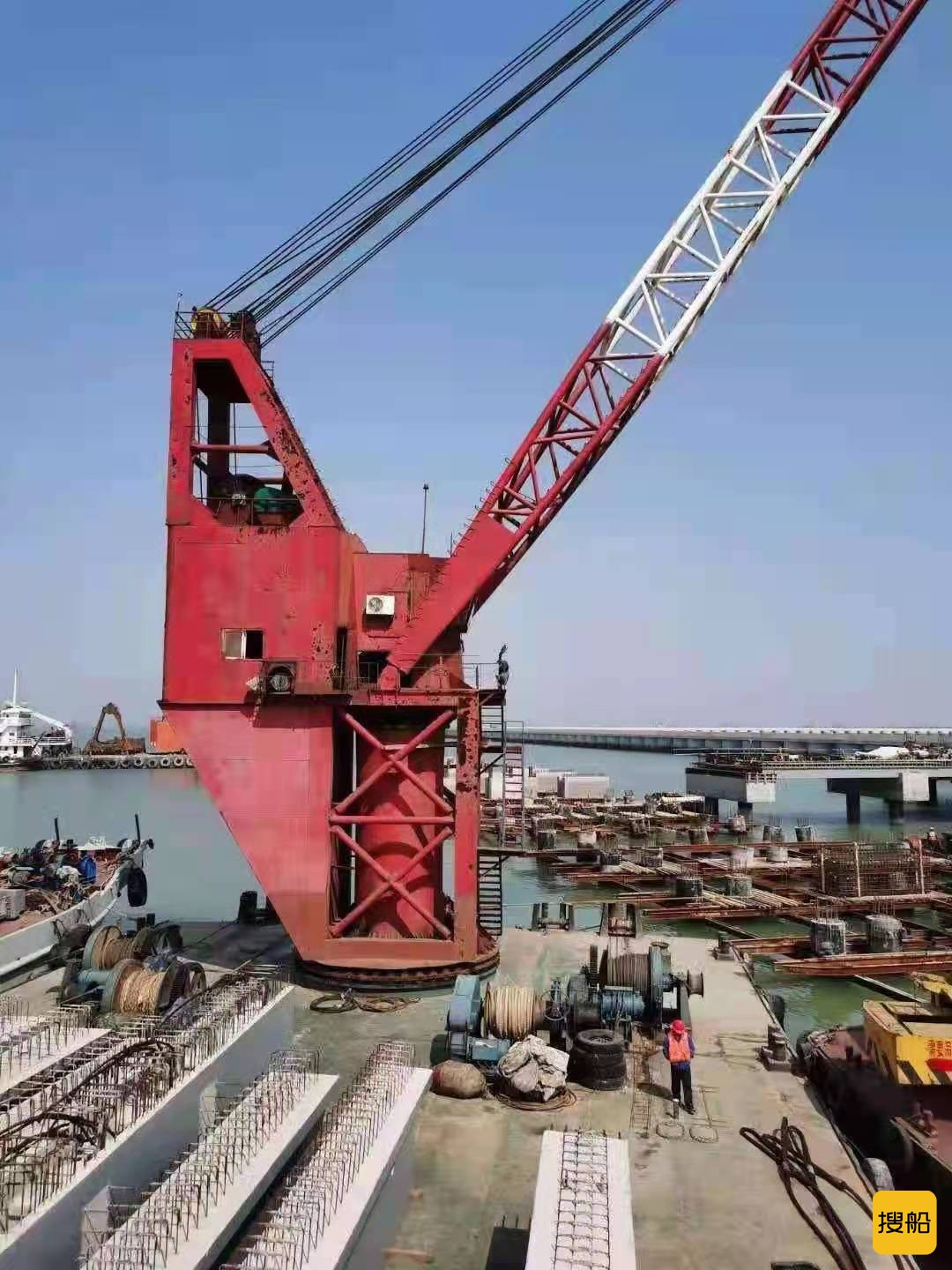 出卖2007年制150吨内地齐反转展转起重船 广东 深圳市-2.jpg