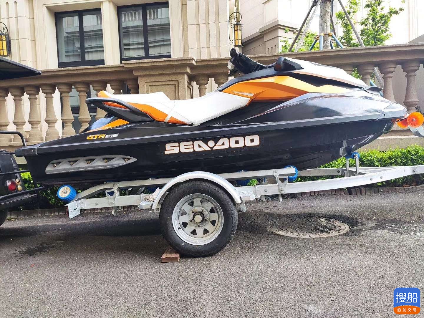 出卖2013年庞巴迪215马力摩托艇 山东 青岛市-2.jpg