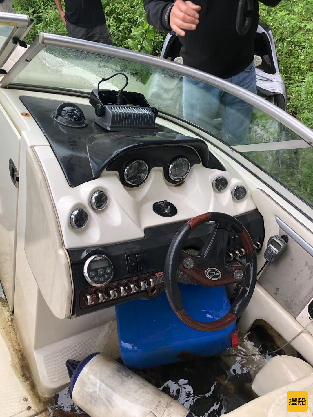 处置惩罚快艇一艘  北京-2.jpg