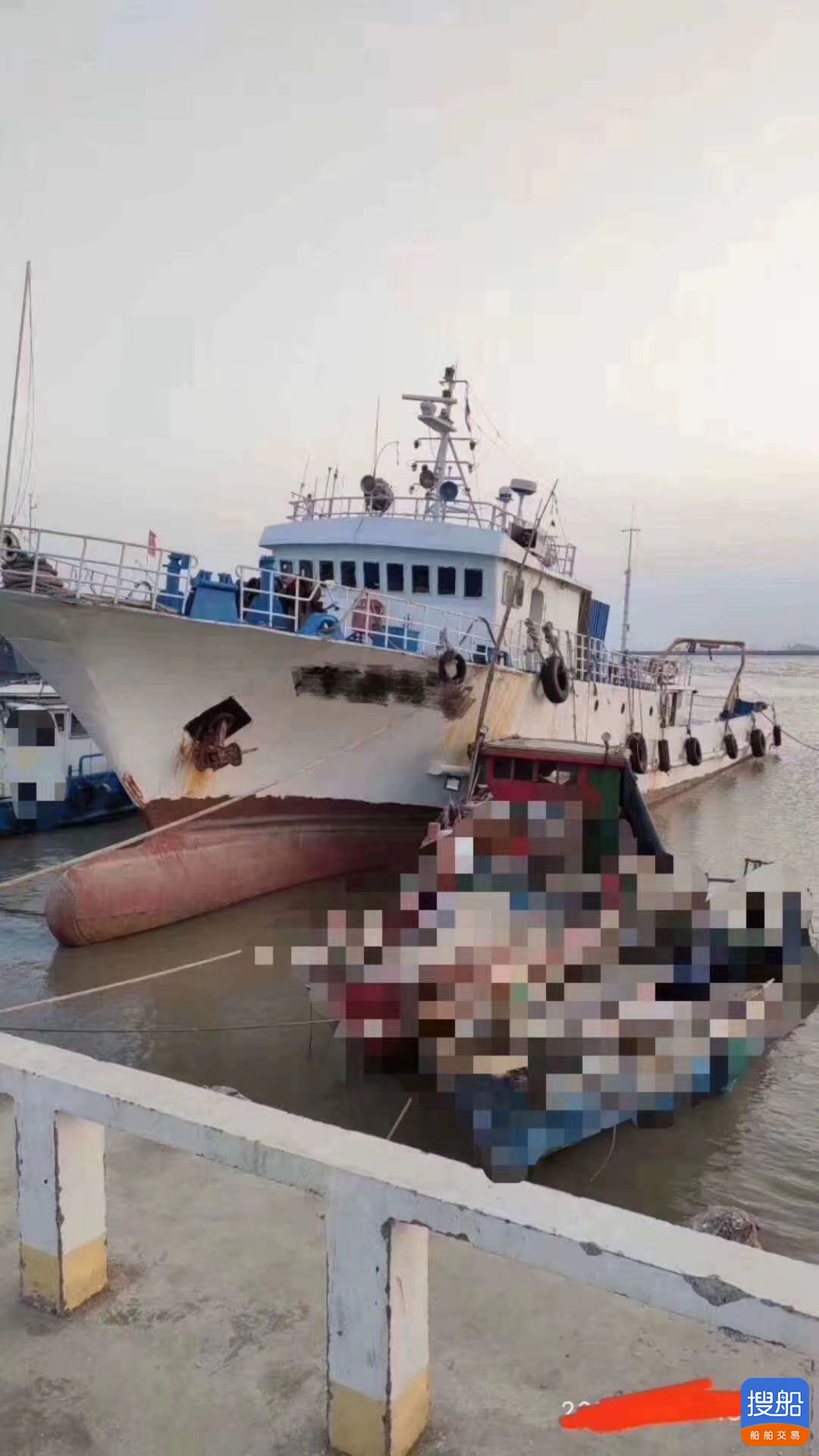 出卖渔业帮助船  喷鼻港-2.jpg