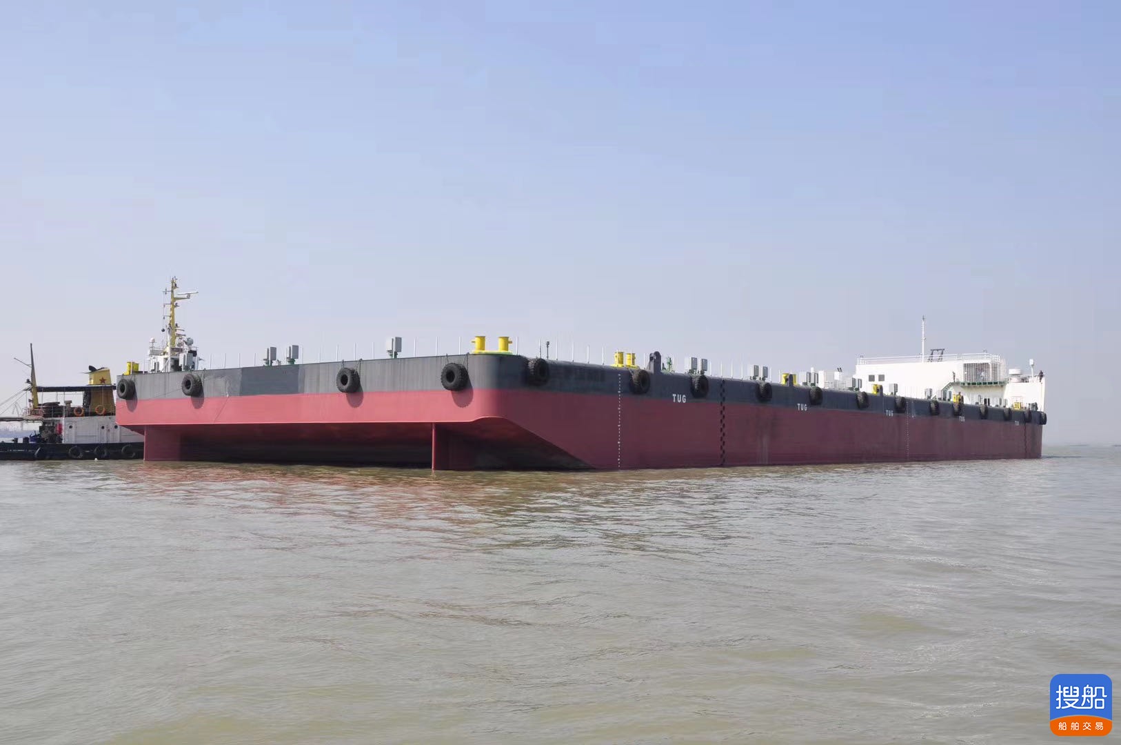 出卖20000吨船面船  喷鼻港-3.jpg