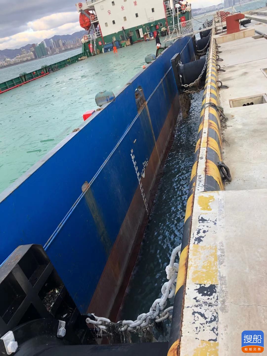 卖2010年制6300吨远洋前驾驶船面货船 广东 深圳市-2.jpg