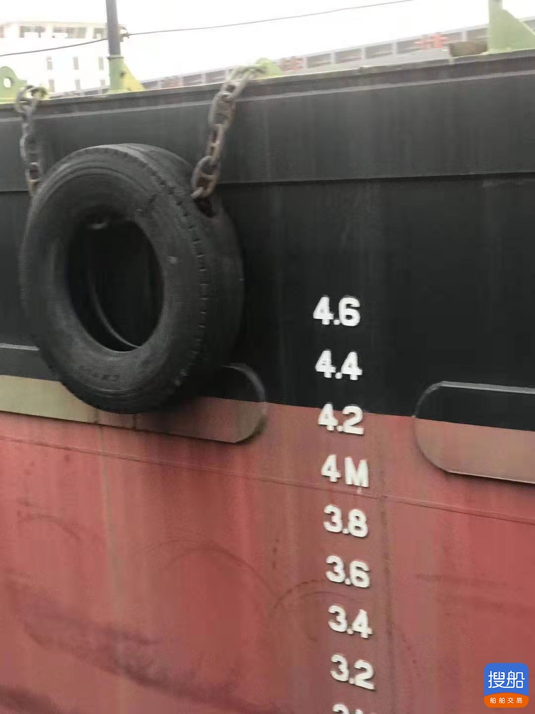 卖4000吨无动力船  喷鼻港-2.jpg