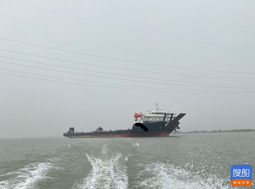 出卖10000吨自航驳船  喷鼻港-2.jpg