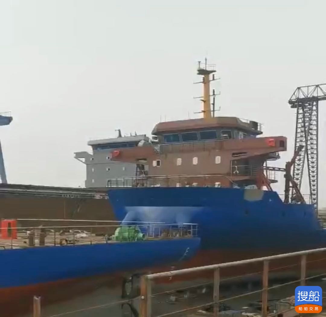 出卖5160吨船面船  喷鼻港-2.jpg