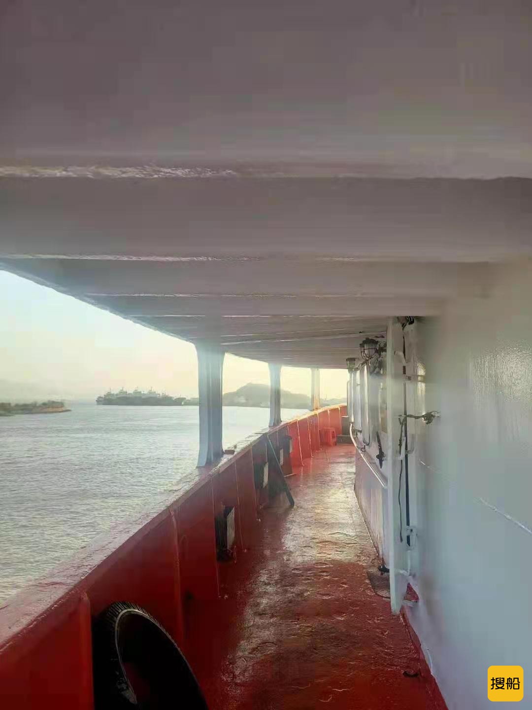 出卖锚挺，无动力船  喷鼻港-2.jpg