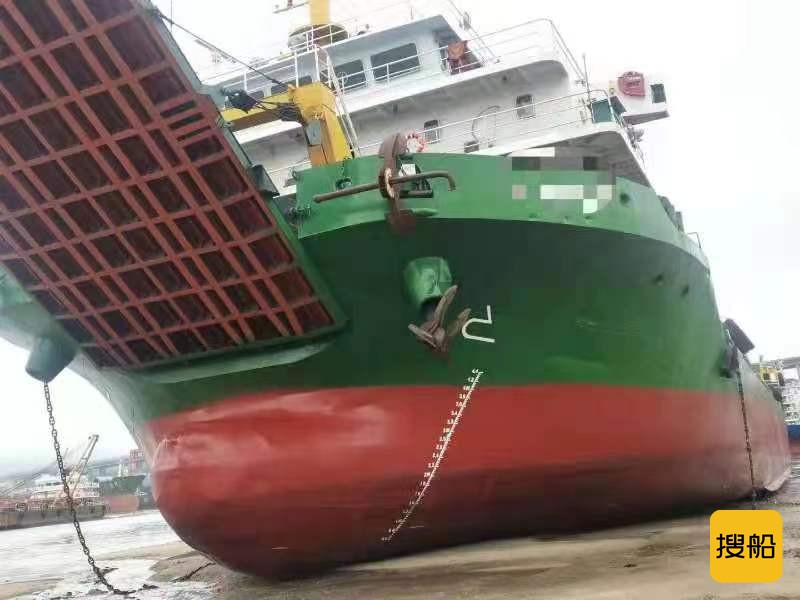 出卖前驾驶6200吨船面驳货船2016年江苏制  喷鼻港-2.jpg