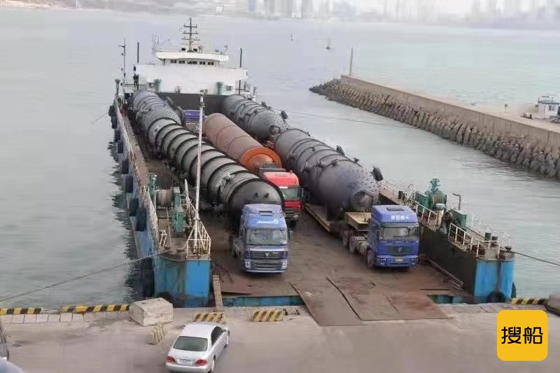 出卖3300吨船面船  喷鼻港-2.jpg