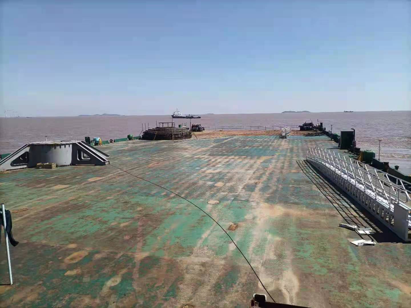 出卖12000吨无动力驳船  喷鼻港-2.jpg