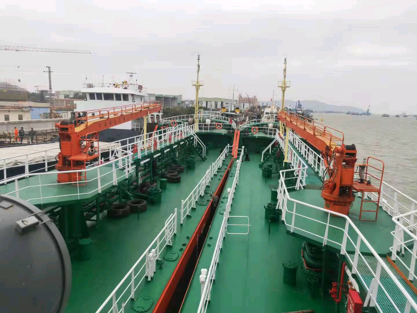 减油船800吨-2.jpg