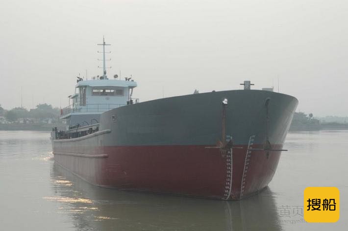 2006年1000吨多功效货船出卖-2.jpg
