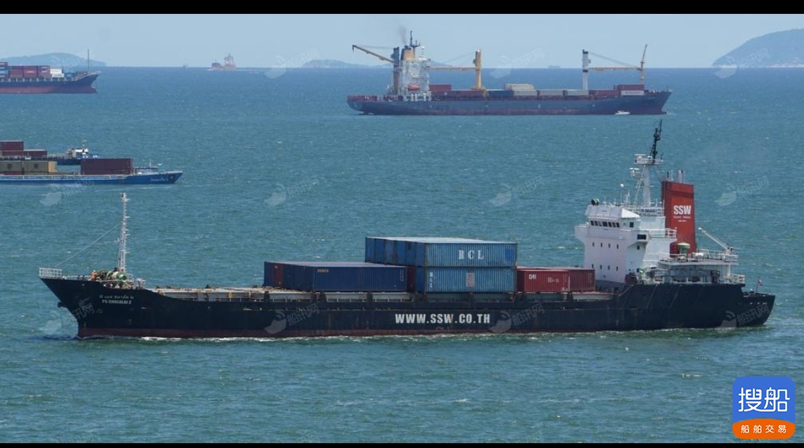 Panama籍215TEU正在航散拆箱船出卖-2.jpg