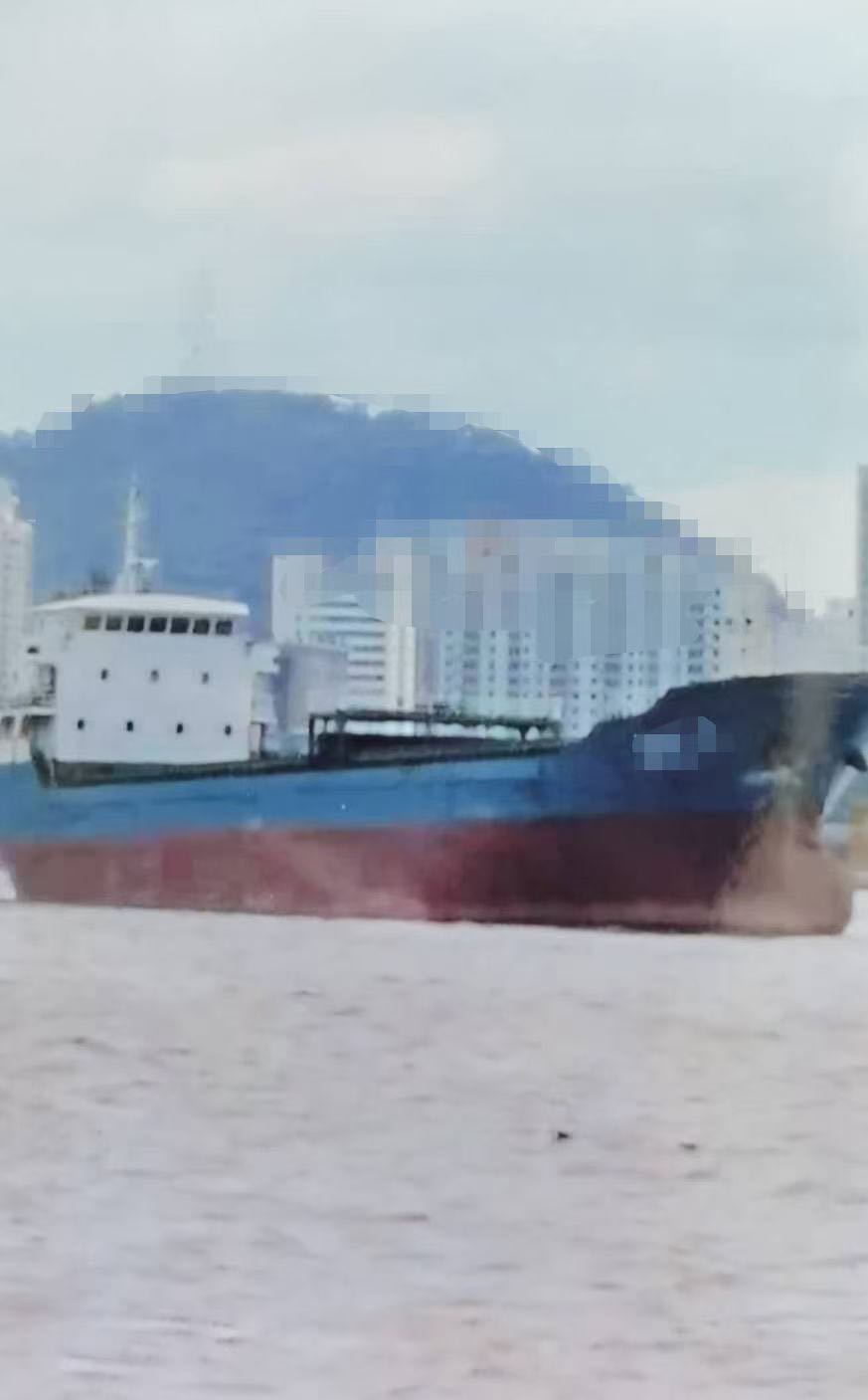 船东曲托出卖3560吨货船  喷鼻港-2.jpg