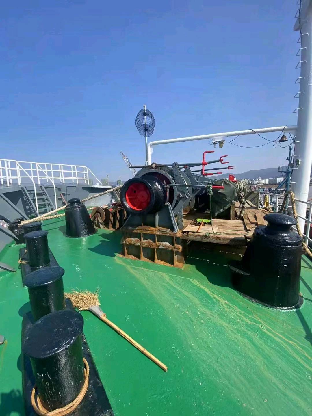 出卖多用处船3300吨 江苏 北京市-2.jpg