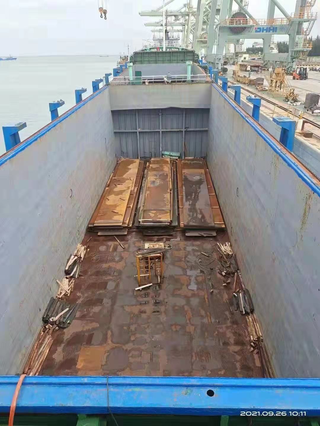 出卖编号344 04年4430吨多用处船  祸建-2.jpg