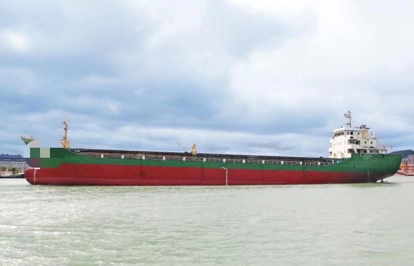 出卖编号444 04年5100吨集货船  祸建-2.jpg