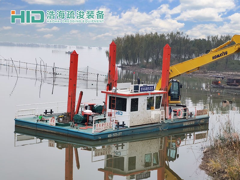仄台式挖泥船-焦岗湖挖泥船-3.jpg
