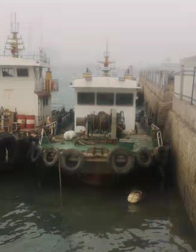 出卖2000马力拔锚艇  喷鼻港-2.jpg