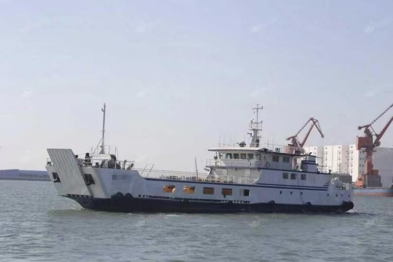 出卖2016年制49米载客300人7台车内地客滚船 广东 深圳市-2.jpg