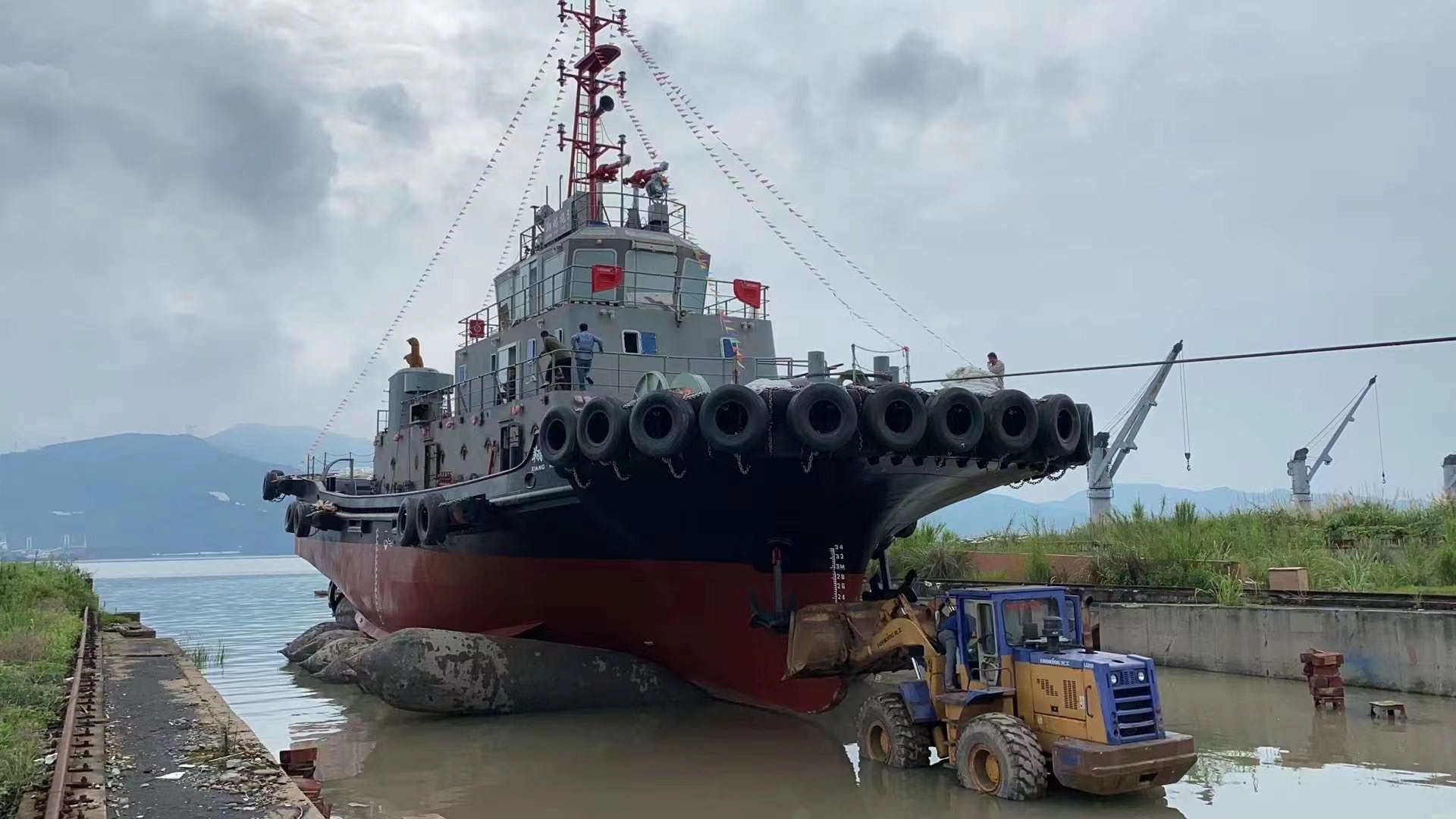 卖3200马力港做拖轮（新制）  喷鼻港-2.jpg