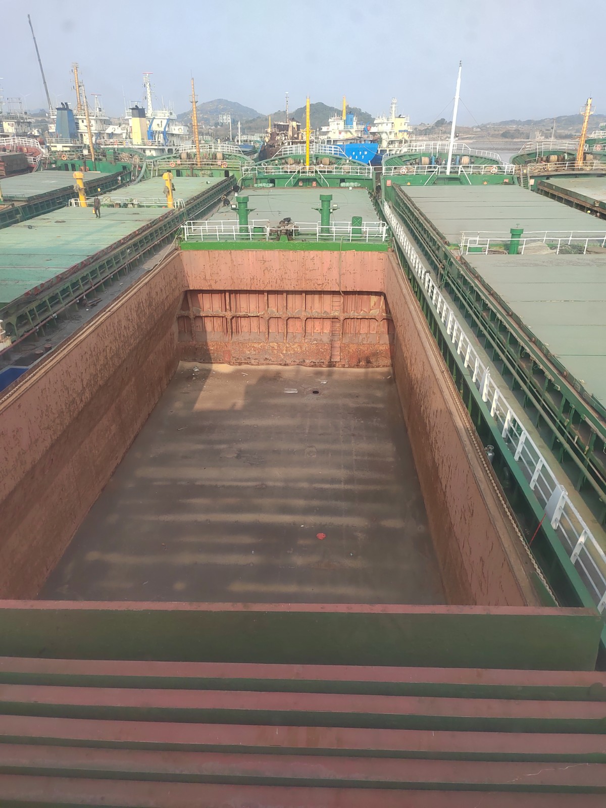 出卖编号277 04年5500吨一样平常干货船  祸建-2.jpg