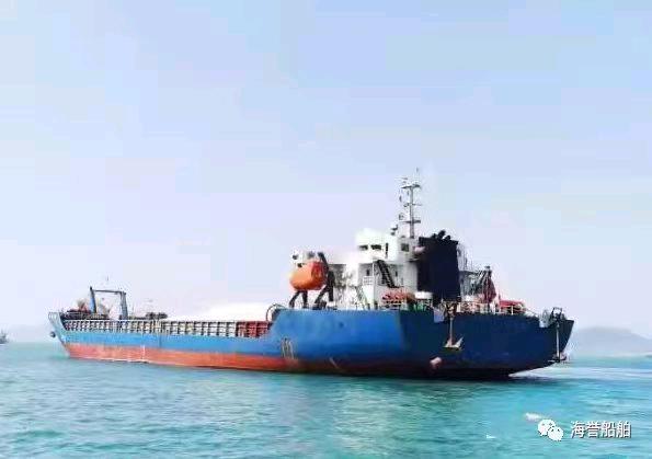 8300载重吨动力船面驳(后驾驶)租/卖-2.jpg