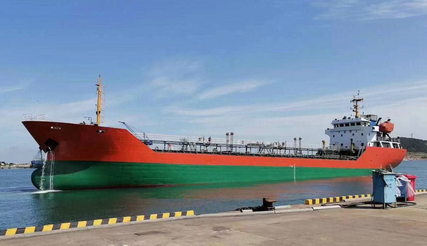 出售2013年造国内CCS检验双底双壳4500吨一级油船（有加温）...-2.jpg