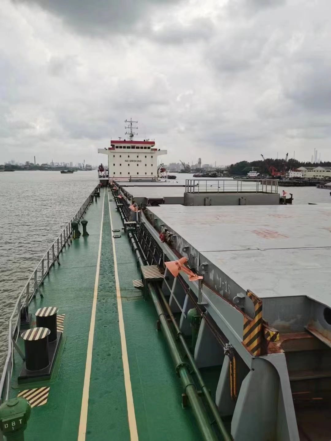 出售2009年17500吨近海散货船  香港-2.jpg