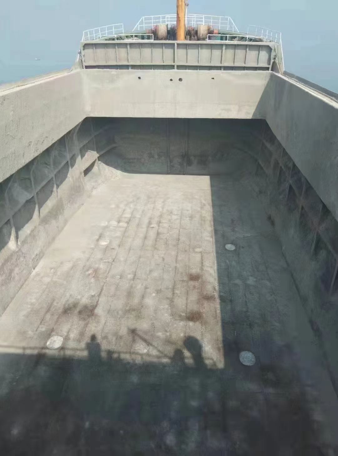 卖2004年浙江制5100吨集货船  喷鼻港-2.jpg