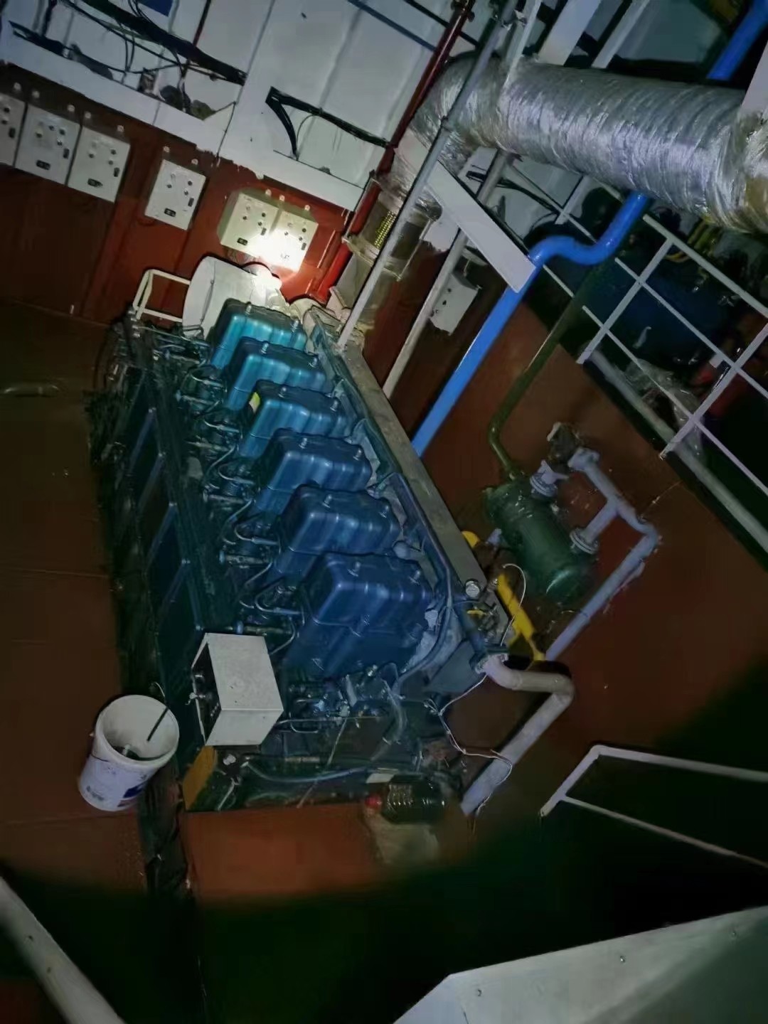 出卖编号695 20年2300吨一样平常干货船  祸建-2.jpg