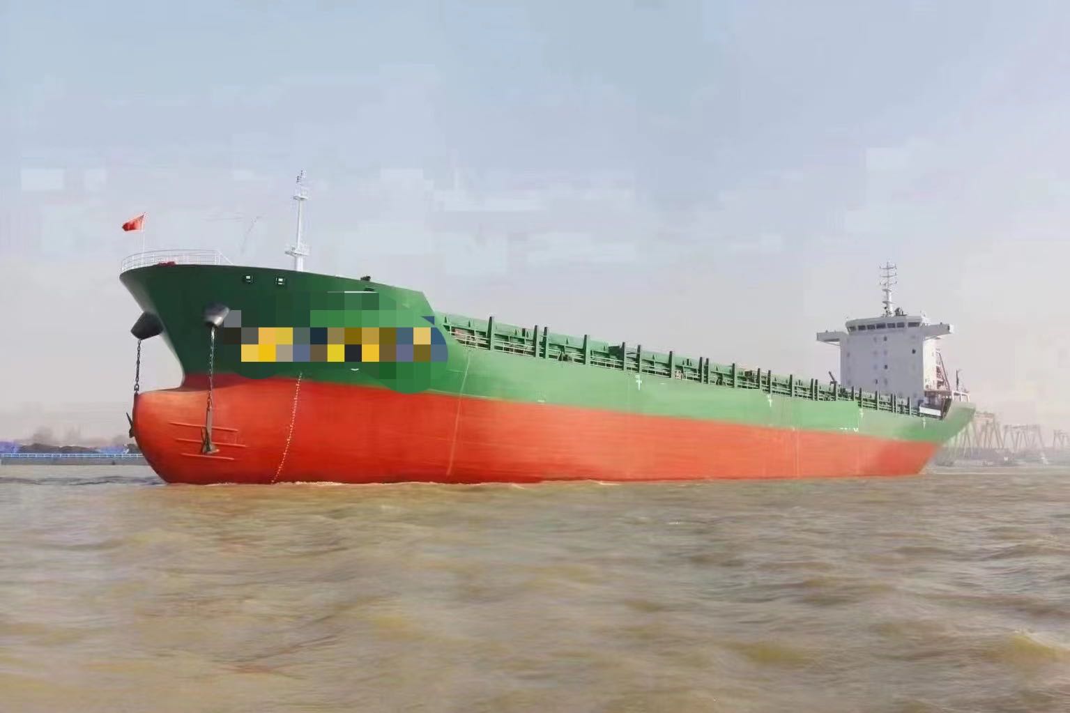 出卖正在建38500吨散拆箱船（2206箱位）  喷鼻港-2.jpg