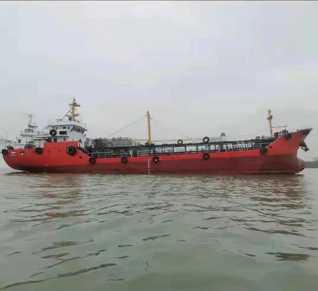 出卖905吨油船 江苏 北通市-2.jpg