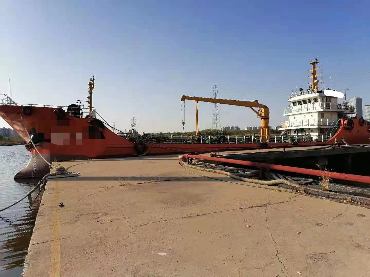 出卖806吨2010年制减油船  喷鼻港-2.jpg