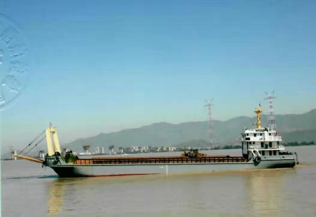 出卖1685t内地船面船  喷鼻港-2.jpg