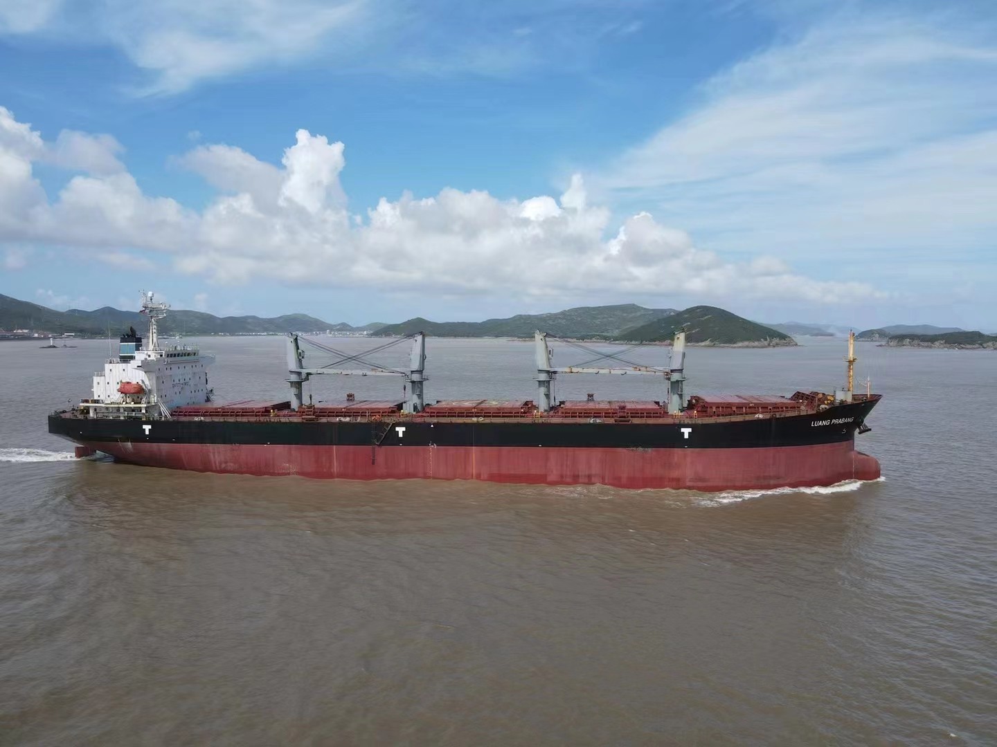 出卖编号1045 01年48913吨集货船  祸建-2.jpg